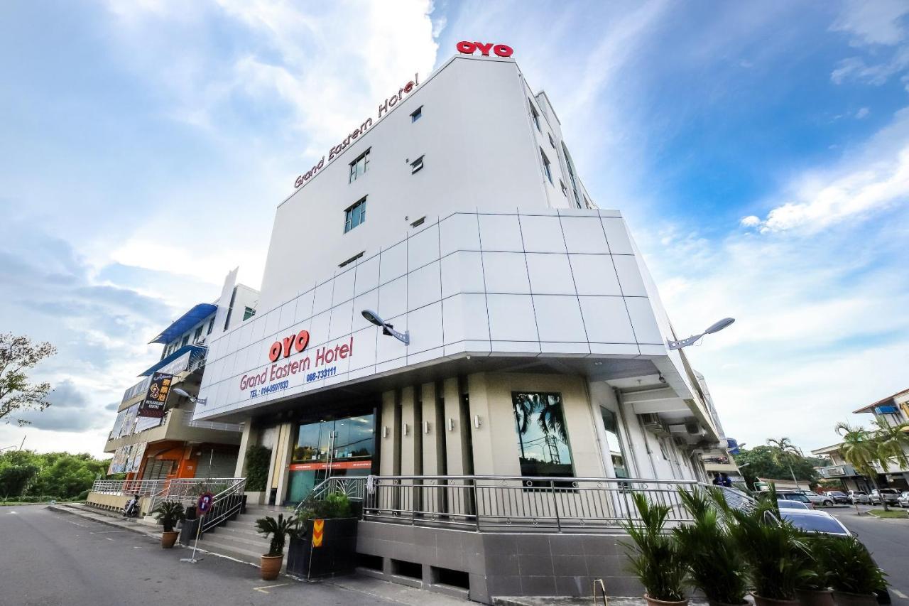 Oyo 371 Grand Eastern Hotel Kota Kinabalu Buitenkant foto